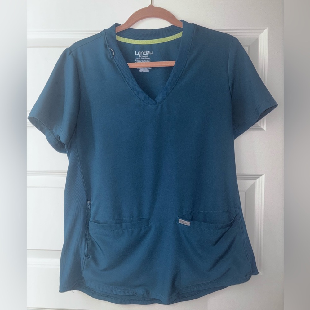 Landau Women's Blue V-Neck Top